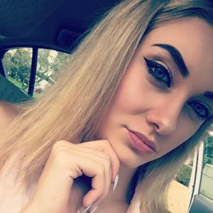 Meet your Posher, Hailey